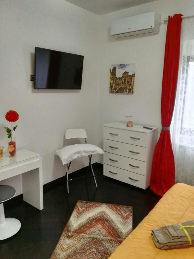 סלרנו Villa Vittoria Mini Hotel מראה חיצוני תמונה
